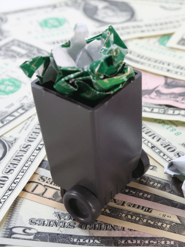Ways to Avoid Student Loan Fees Story