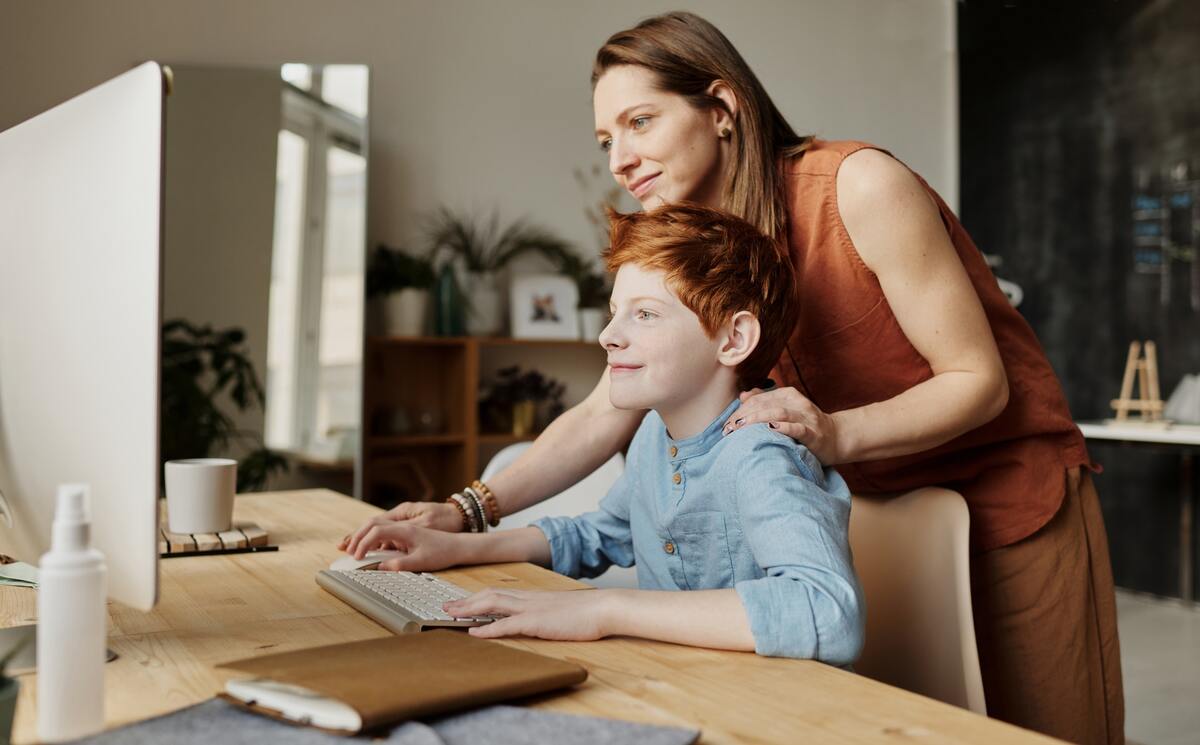 Coding games for kid with Mom with him.