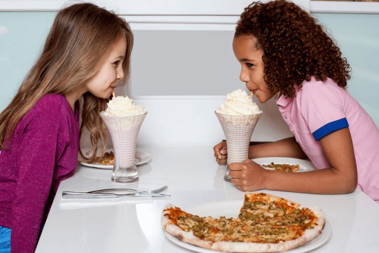 49 Kid-Friendly Restaurants Where Kids Eat FREE Every Day