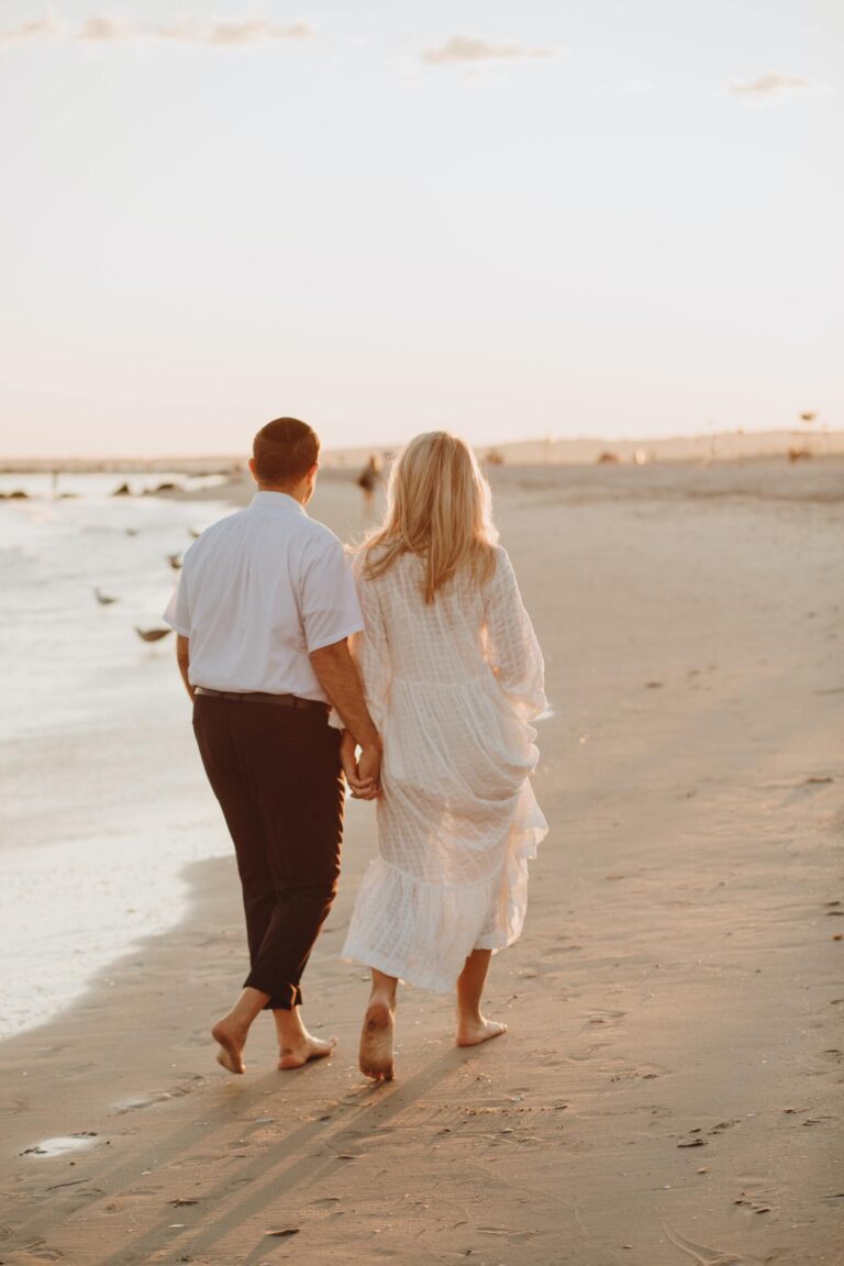 12 Money Habits of Highly Effective Couples