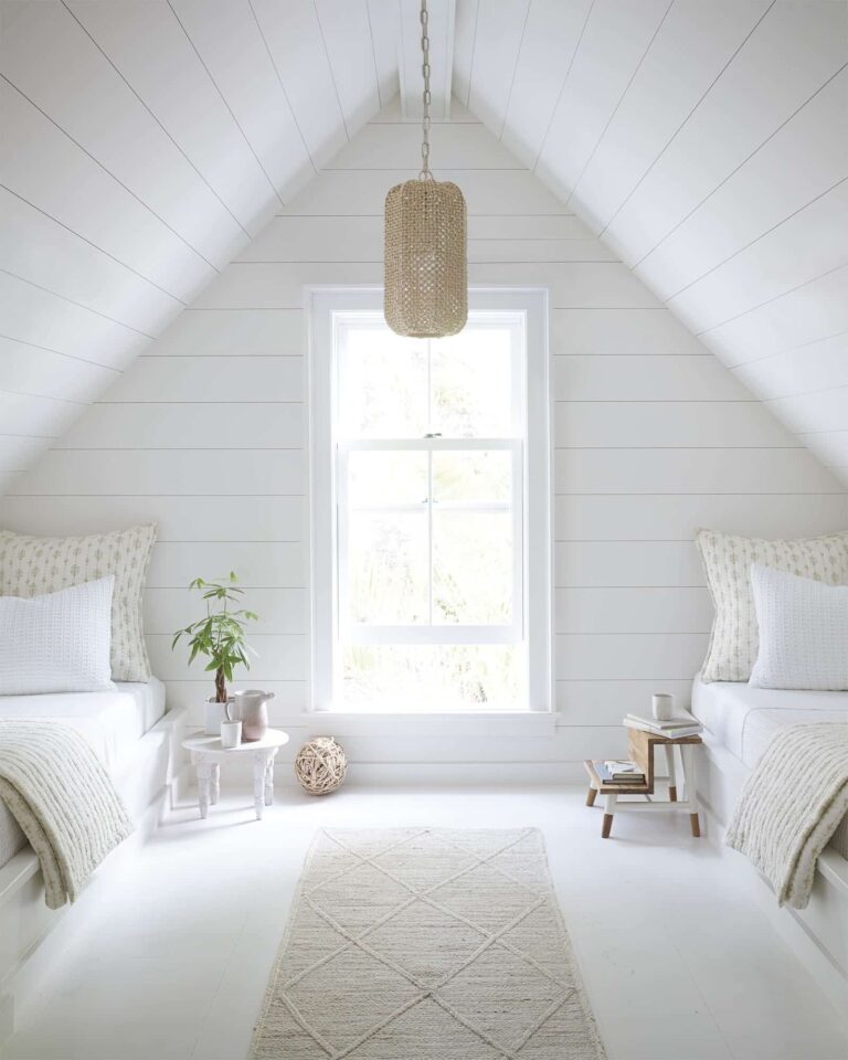 15+ Small Attic Low Ceiling Room Ideas