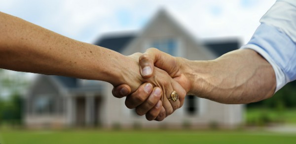 What services do real estate agents provide
