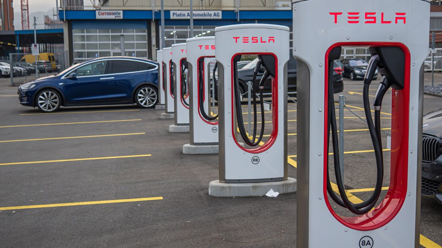 15 Ways Tesla Drivers Annoy People