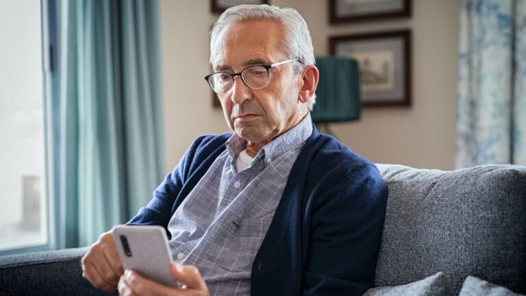 15 Savings Strategies Backfiring on Retired Boomers