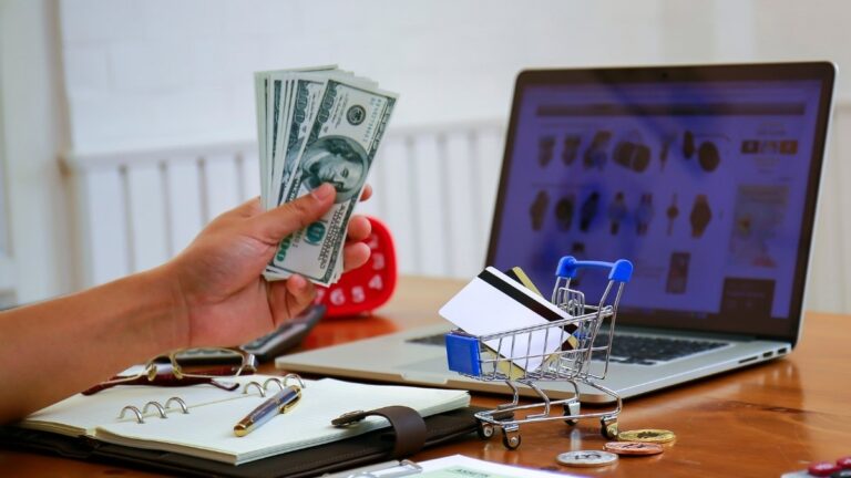 25 Money-Making Hobbies for Side Income