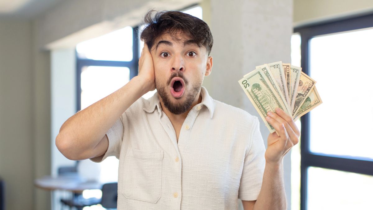 4 Foolproof Strategies to Build Wealth While Full-Time Job