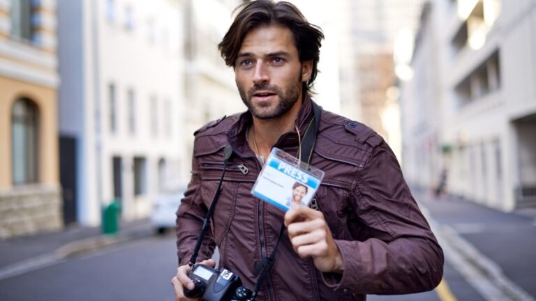 12 Amazing Opportunities to Get Paid While Traveling the World