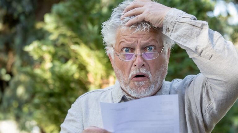 17 Costly Retirement Mistakes Experts Warn You to Avoid at All Costs