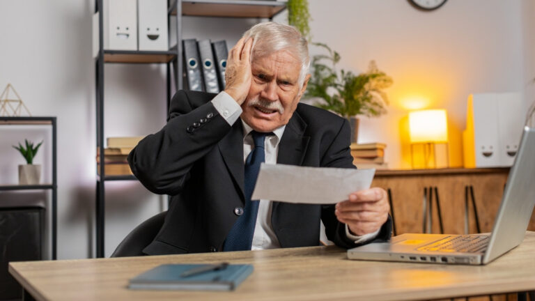 19 Risky Credit Mistakes That Can Wreck Your Financial Future