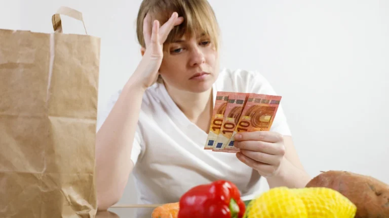 21 Smart Food Choices to Slash Your Grocery Budget Instantly