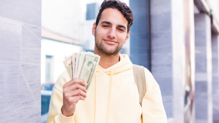 How I Crushed $100k+ in Student Debt Fast