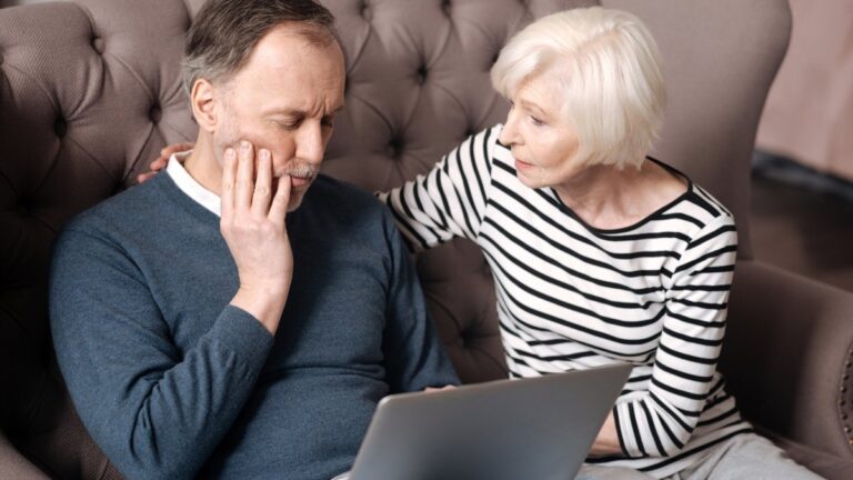 19 Secret Strategies to Avoid Costly Social Security Mistakes (Most People Never Know These Exist!)