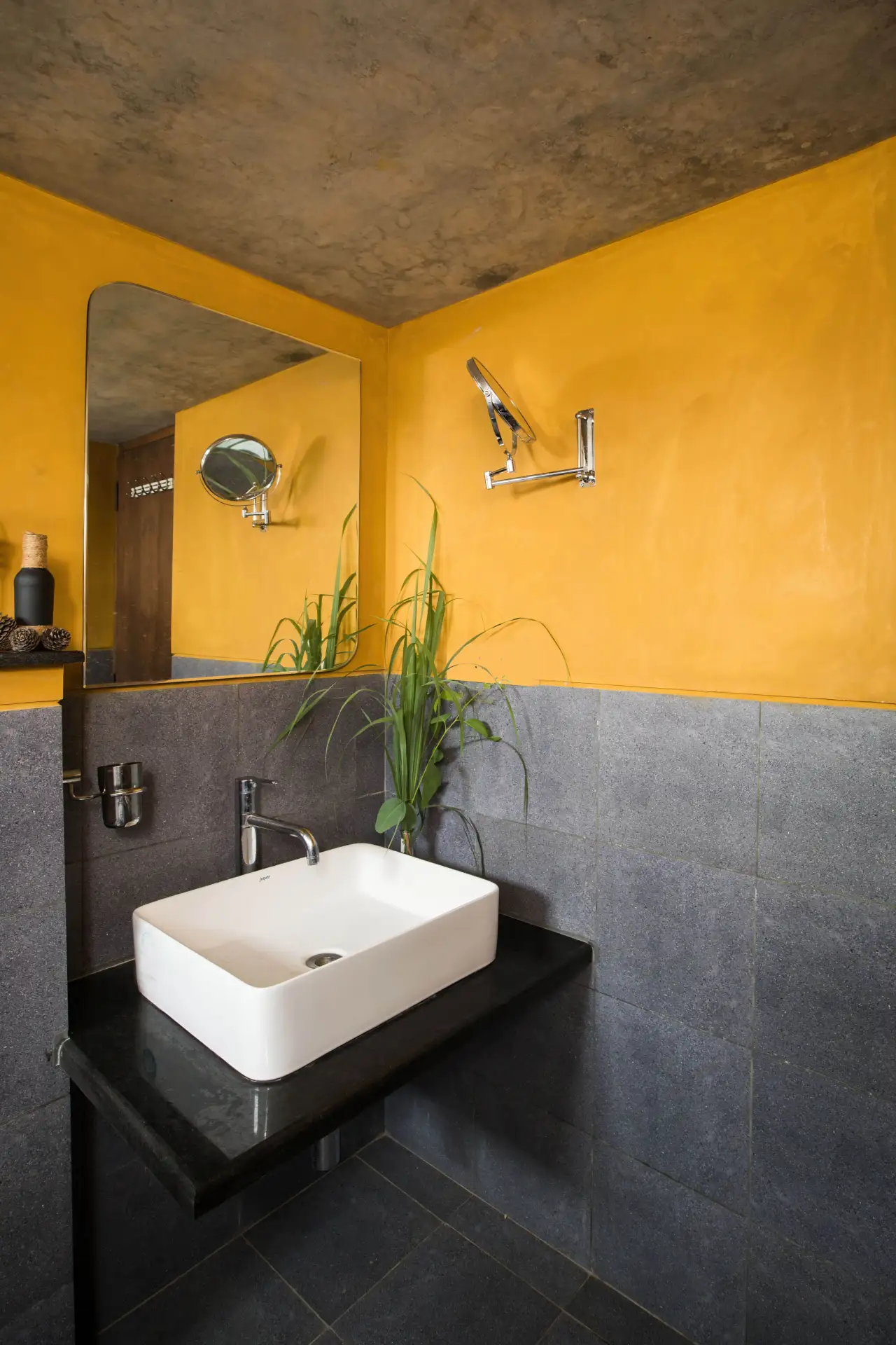 Natural Stone Tile Backsplash with Bold Color Accent